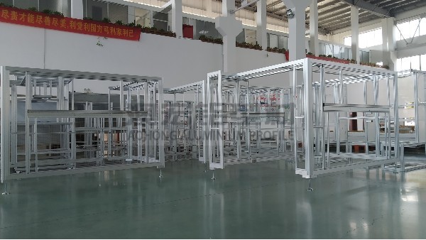 機(jī)架用鋁型材和方通哪個好